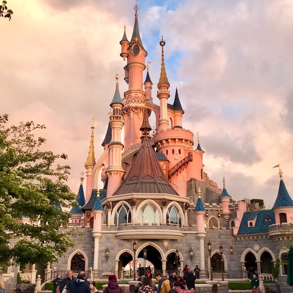 Meet your Posher, Ivana - Picture 1 of 1